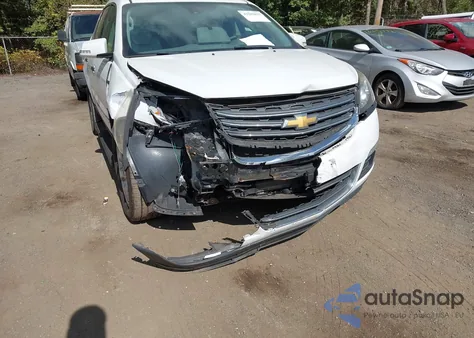 2017 Chevrolet Traverse Premier z USA, uszkodzony, nr VIN 1GNKRJKDXHJ127775
